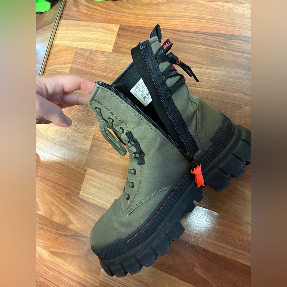 Palladium olive Revolt TX US size 10 - Picture 3 of 10
